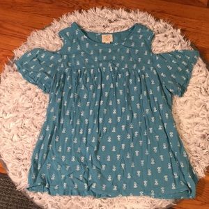 NWOT Blue cold shoulder blouse